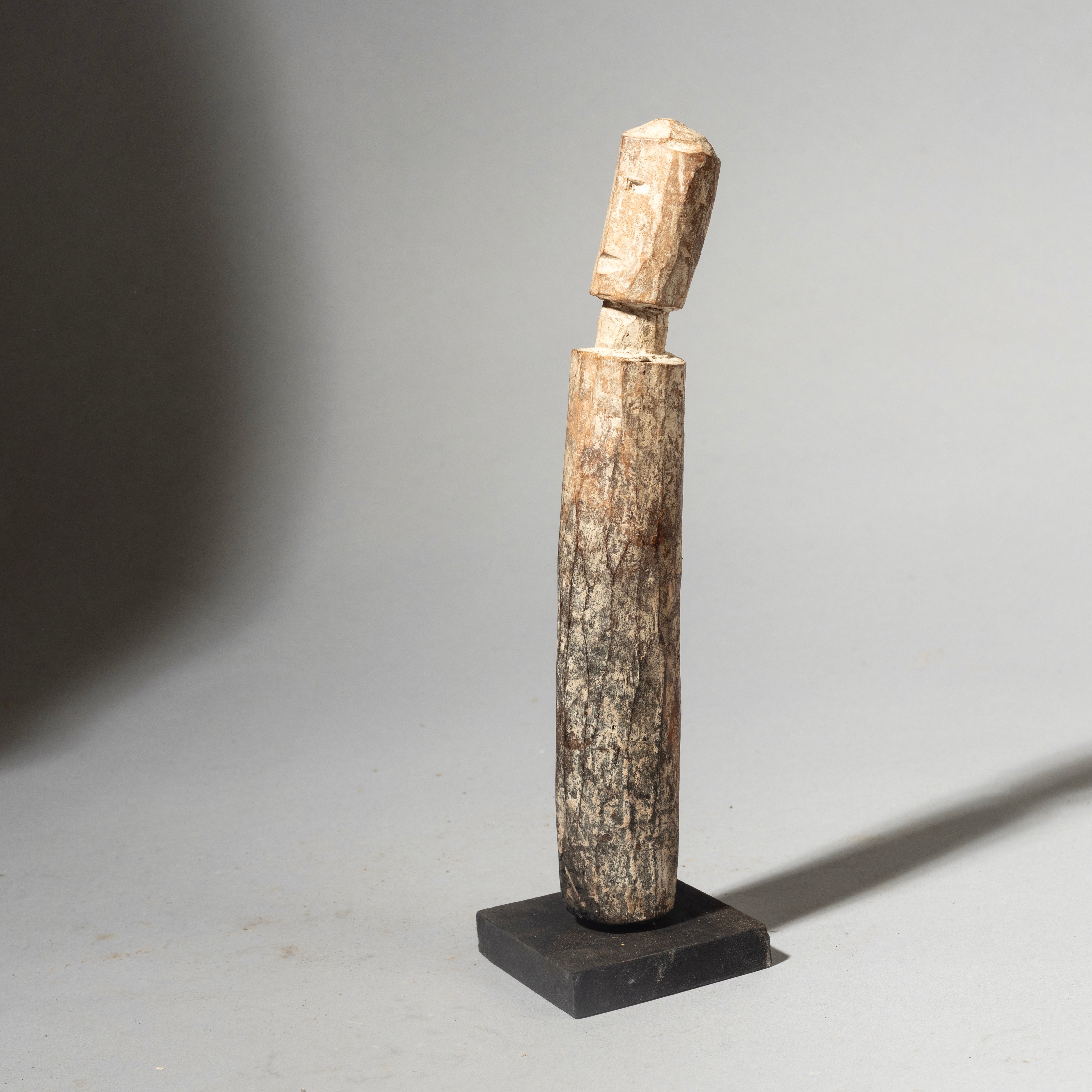A STYLISED ANCESTOR FIGURE, ADAN TRIBE GHANA ( No 4393 )