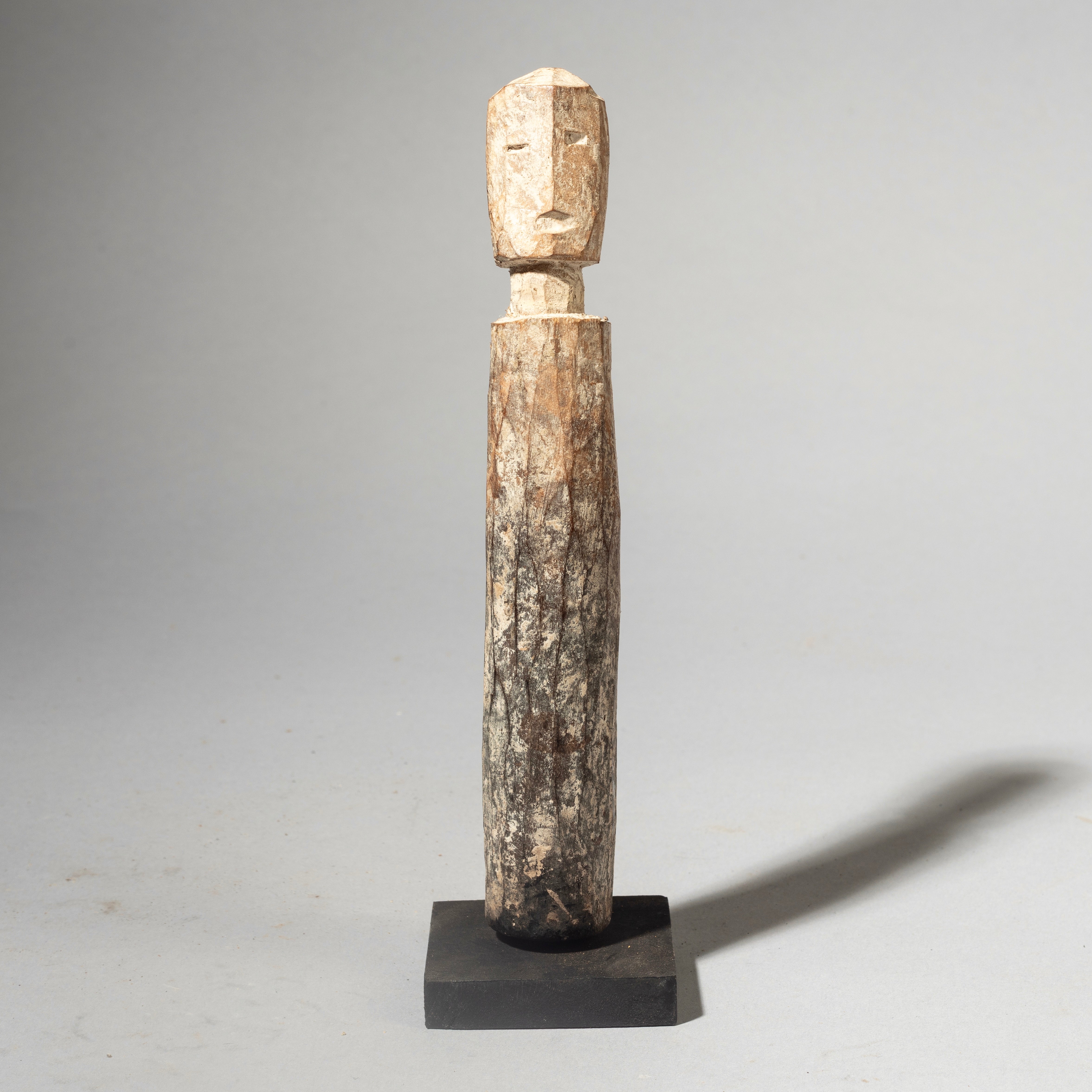 A STYLISED ANCESTOR FIGURE, ADAN TRIBE GHANA ( No 4393 )