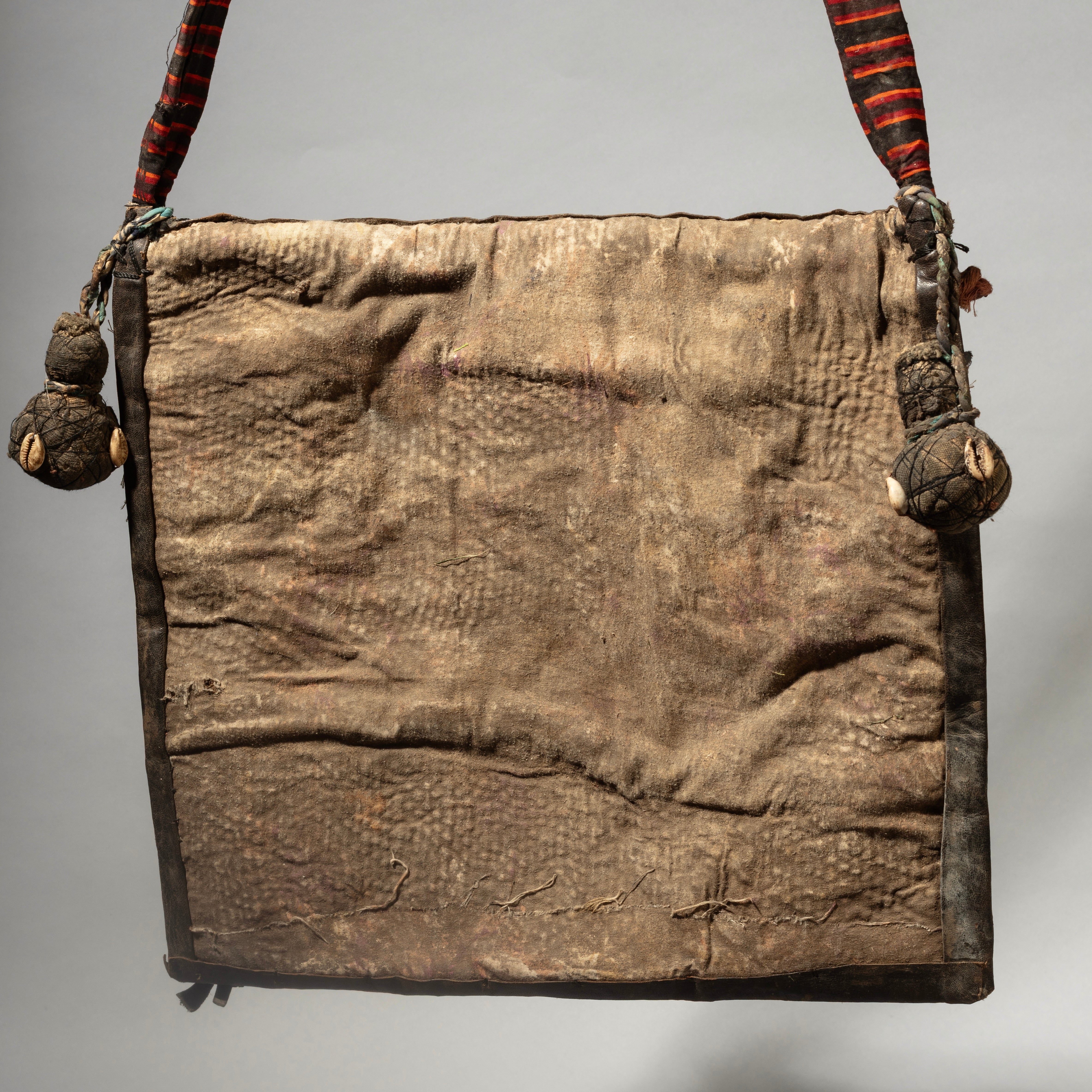 A CHARACTER RICH YORUBA TRIBE DIVINATION BAG FROM NIGERIA [ No 4451]