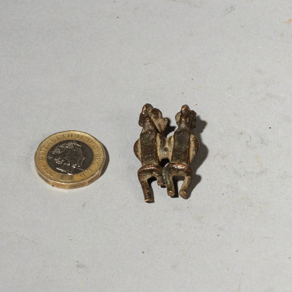 A CHARMING KULANGO DIVINATION BRONZE FROM THE IVORY COAST ( No 4427 )