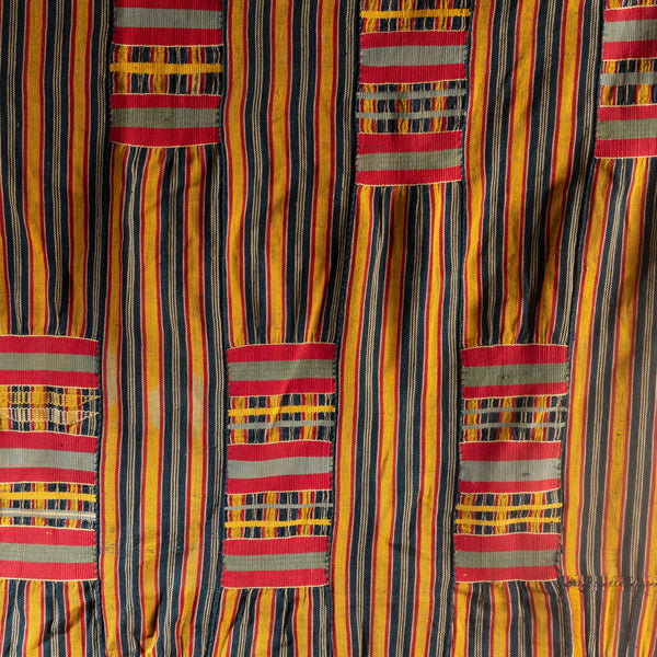 AN INTRICATELY WOVEN GOLDEN WOMANS CLOTH, EWE TRIBE GHANA ( No 4435 )