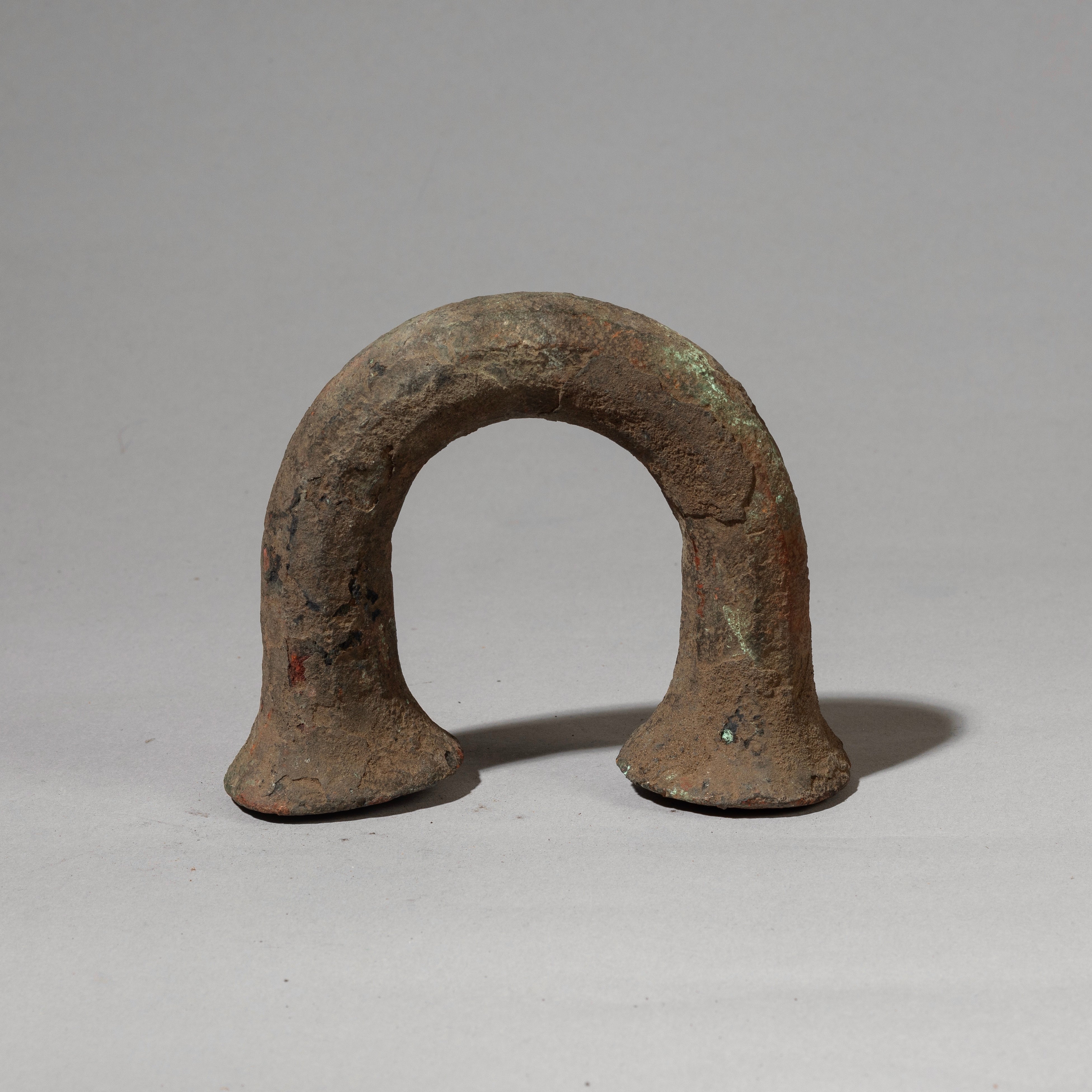 A HEAVY COPPER ANKLET CURRENCY, YORUBA TRIBE OF NIGERIA ( No 4474 )