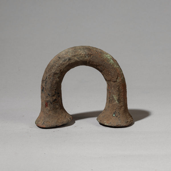 A HEAVY COPPER ANKLET CURRENCY, YORUBA TRIBE OF NIGERIA ( No 4474 )