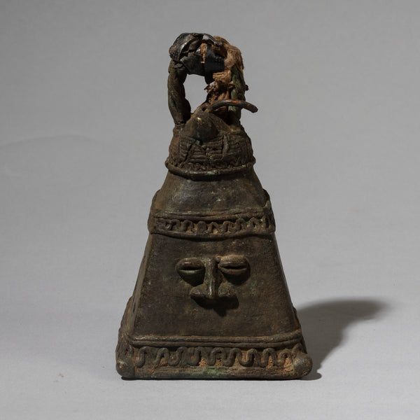 AN OUTSTANDING DIVINATION BELL FROM YORUBA TRIBE OF NIGERIA( No 4513 )