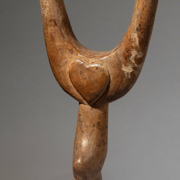 A LIKEABLE BAULE  CATAPULT FROM THE IVORY COAST, W.AFRICA ( No 4459 )