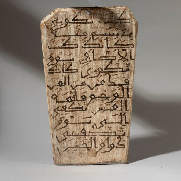 A STYISH SMALL WRITING BOARD FROM  WEST AFRICA ( No 4506 )