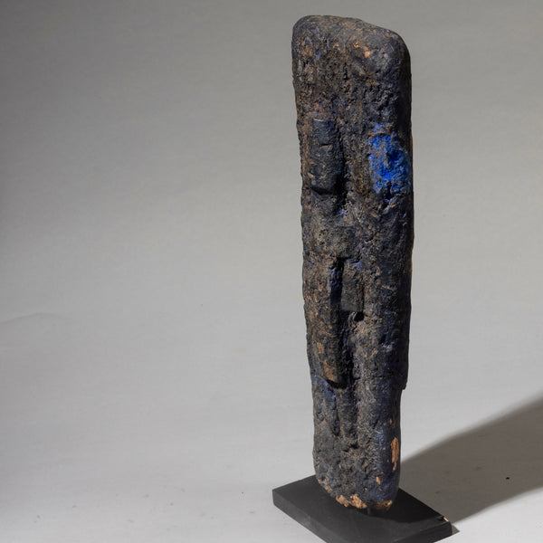 A RARE BLUE PIGMENT PLAQUE FETISH, EWE TRIBE GHANA  ( No 4524 )