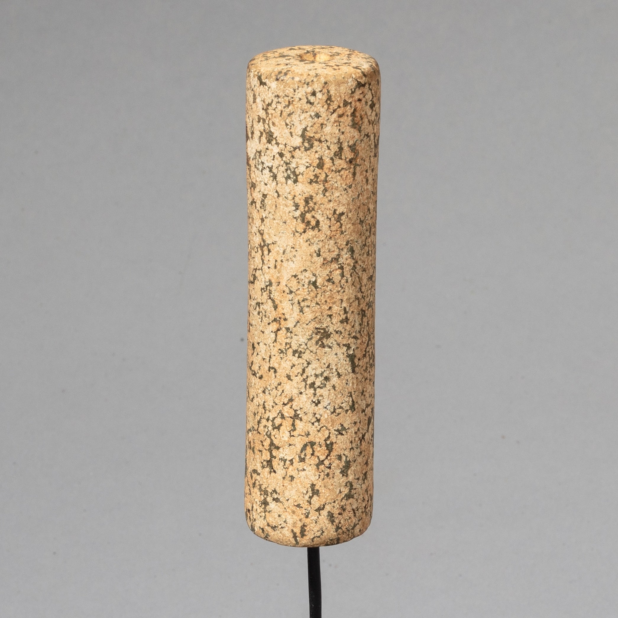 THE LARGEST +PRETTIEST ANCIENT STONE BEAD FROM DOGON TRIBE OF MALI W.AFRICA ( No 4528 )