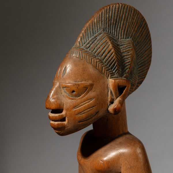 A FINE OLD  IBEJI, EX UK COLL. YORUBA TRIBE OF NIGERIA ( No 4535 )