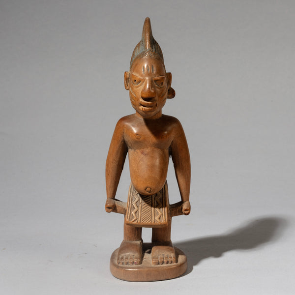 A FINE OLD  IBEJI, EX UK COLL. YORUBA TRIBE OF NIGERIA ( No 4535 )