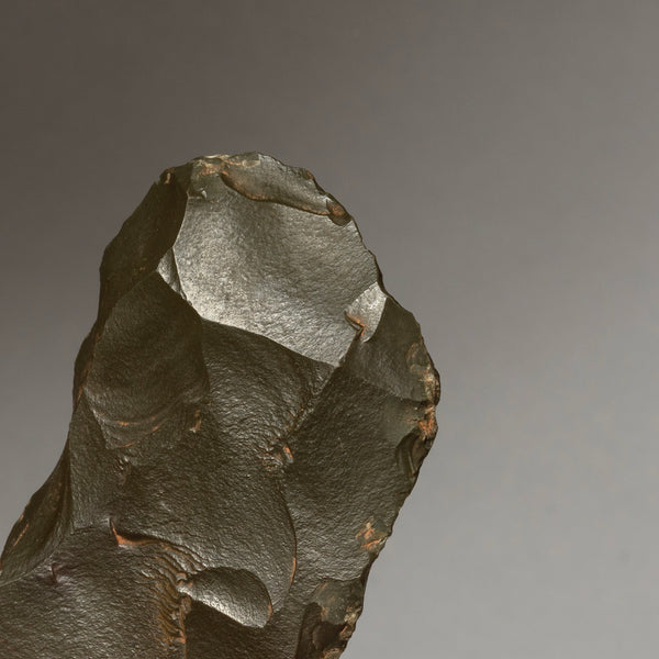 A STRIKING GREEN NEOLITHIC STONE TOOL FROM SAHARA ( No 4465 )