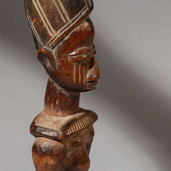 A FINE OLD  IBEJI  YORUBA TRIBE OF NIGERIA ( No 4495 )