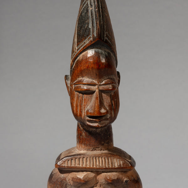 A FINE OLD  IBEJI  YORUBA TRIBE OF NIGERIA ( No 4495 )