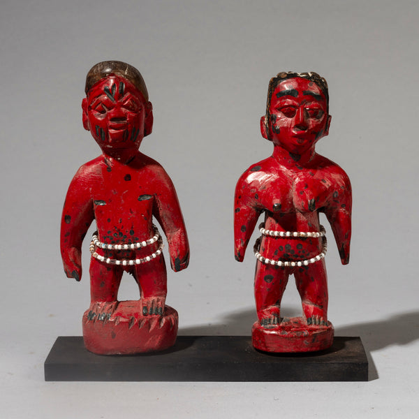 A UNIQUE RED PAIR OF VENAVI DOLLS, EWE TRIBE OF GHANA ( No 4467 )