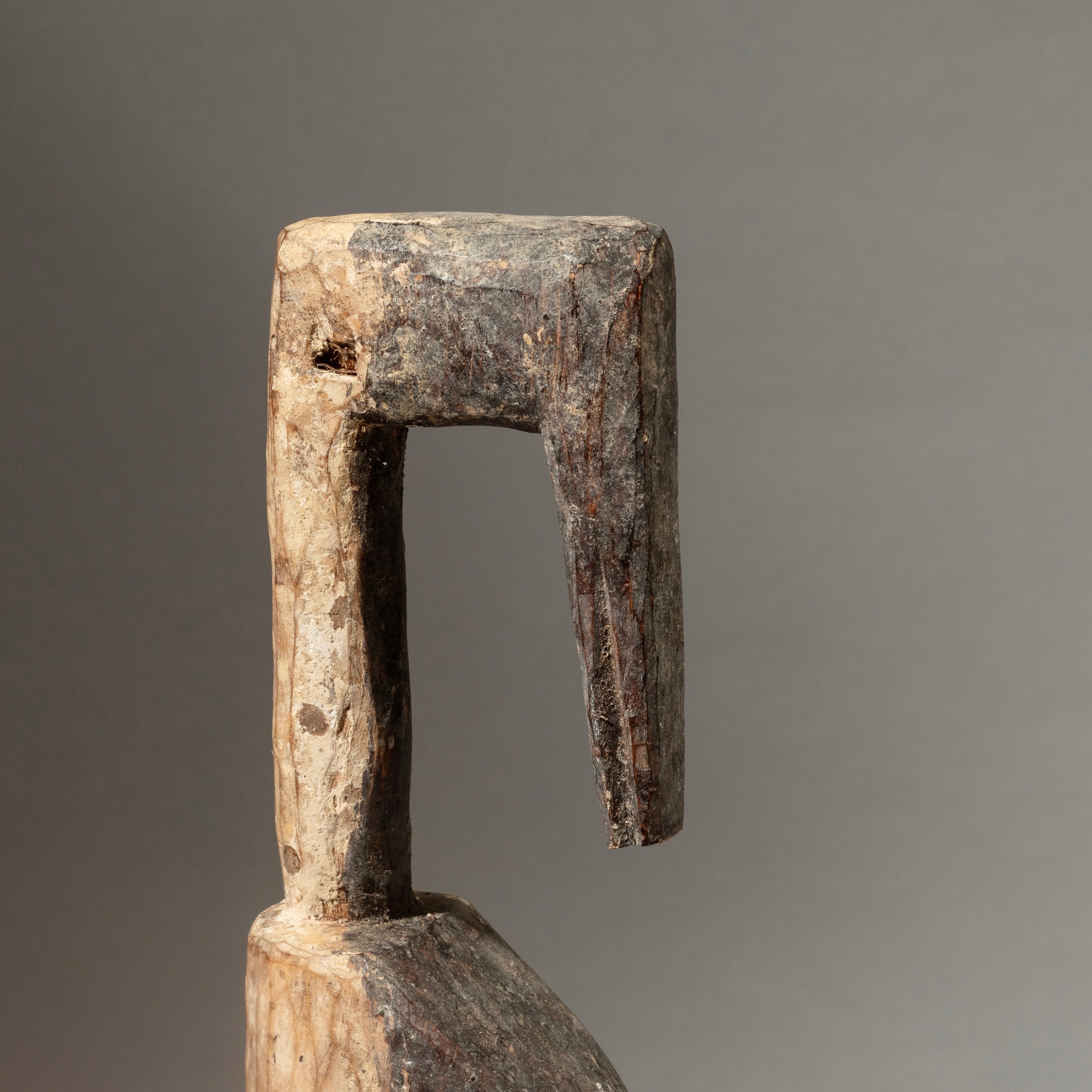 A UNIQUELY ANGULAR BIRD NATURE SPIRIT FROM GHANA ( No 4457 )