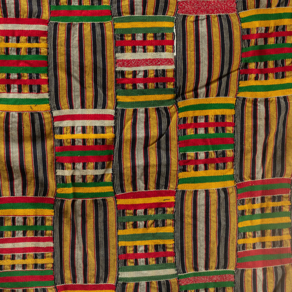 A PRETTY GOLDEN PATTERNED WOMANS CLOTH, EWE TRIBE GHANA ( No 4532 )