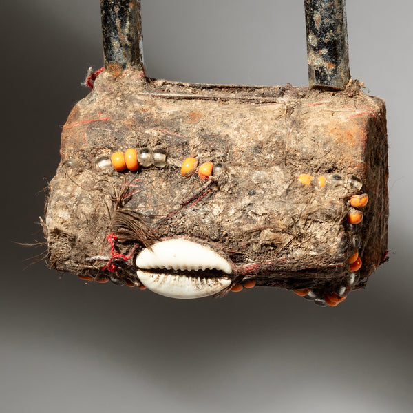 A SIMPLE LARGE PADLOCK FETISH FROM THE EWE TRIBE OF GHANA ( No 4579  )