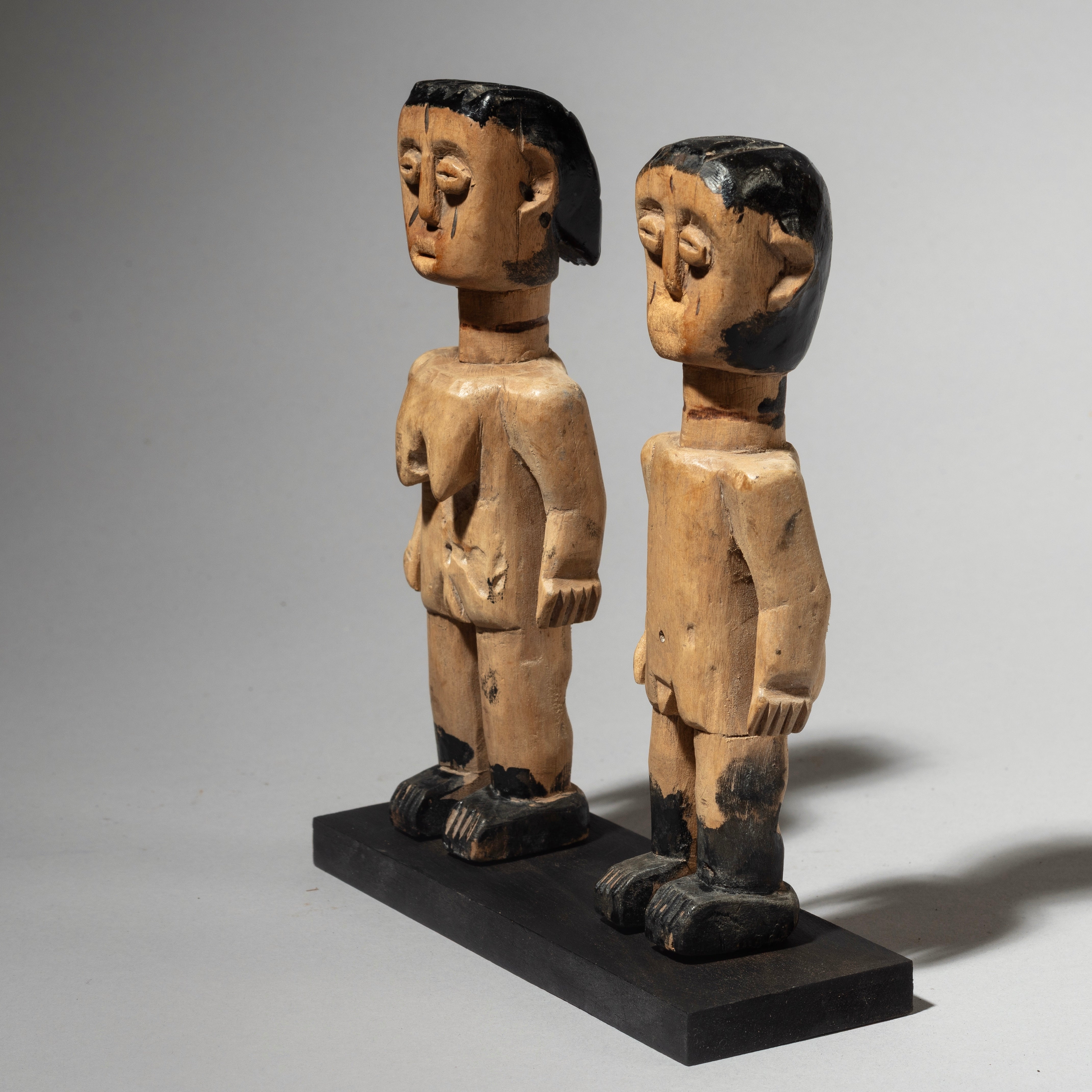 A LOVELY PAIR OF EWE VENAVI DOLLS FROM GHANA ( No 4563 )