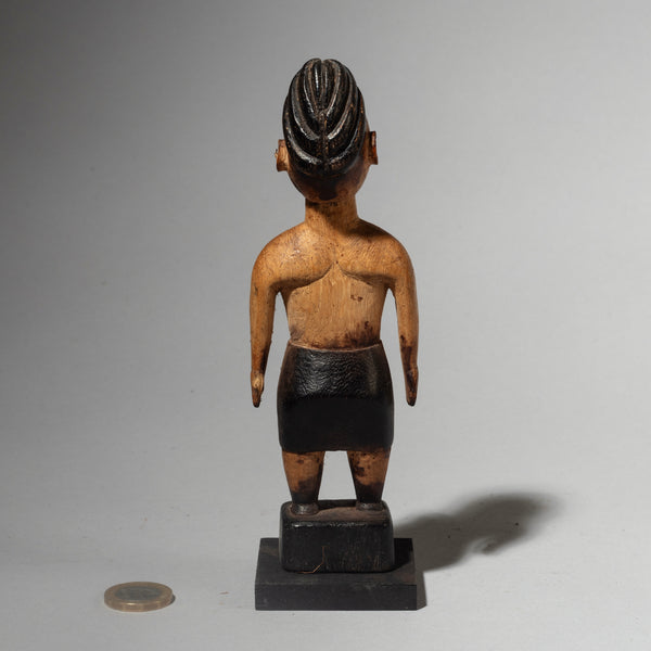 A SWEET  PATINATED EWE TRIBE VENAVI ( No 4562 )