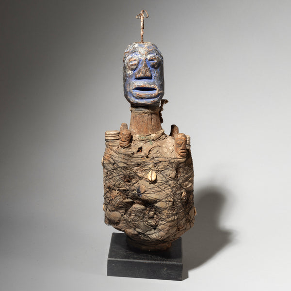 A LARGE IMPOSING BLUE PIGMENT POWER FIGURE, EWE TRIBE OF GHANA ( No 4556)