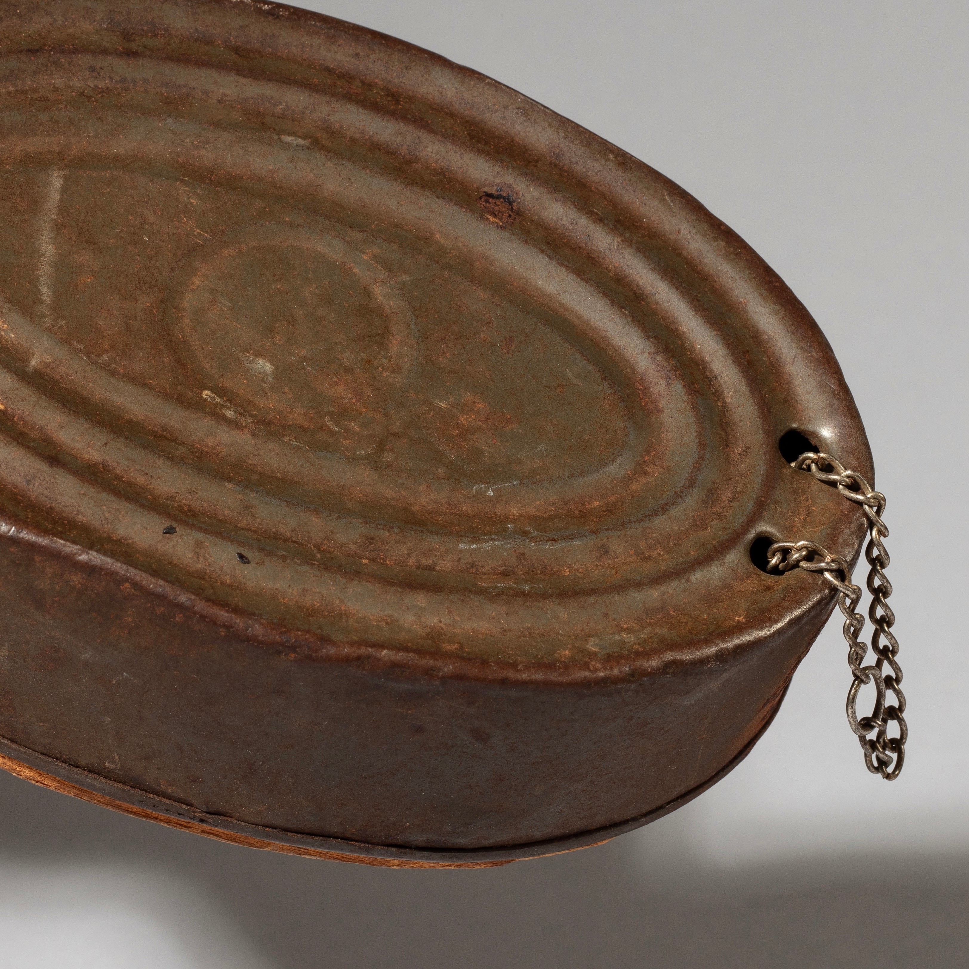 A VINTAGE  THUMB PIANO MADE FROM AN OLD  TIN FROM CONGO , EX Uk COLL ( No 4620 )