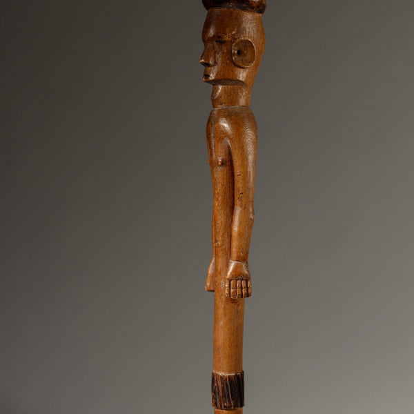 A RARE FIGURATIVE WOODEN STAFF FROM ZULU TRIBE OF SOUTH AFRICA EX UK COLL. ( No 4634 )