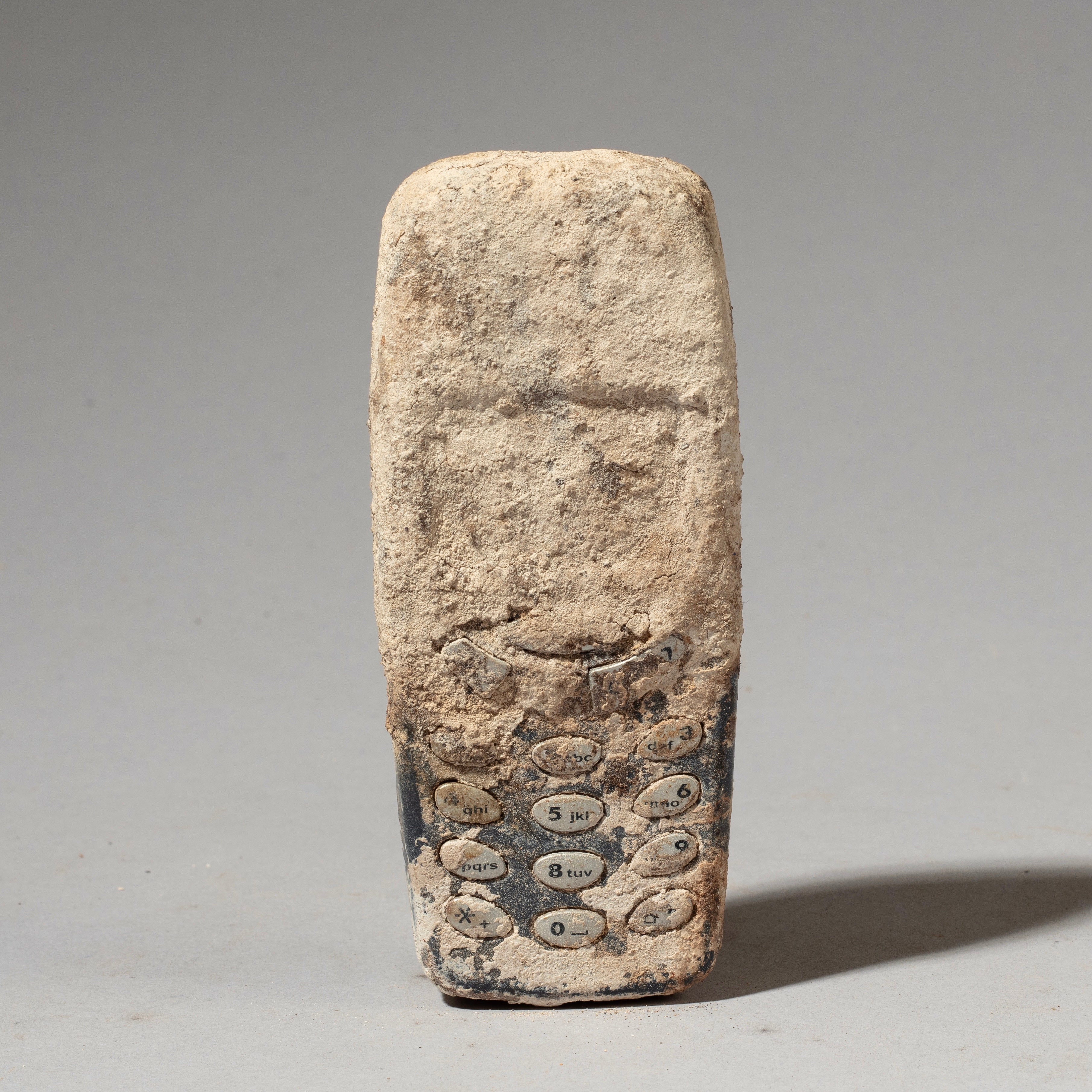 A FANTASTIC MOBILE TELEPHONE POWER OBJECT, EWE TRIBE OF GHANA ( No 4645)