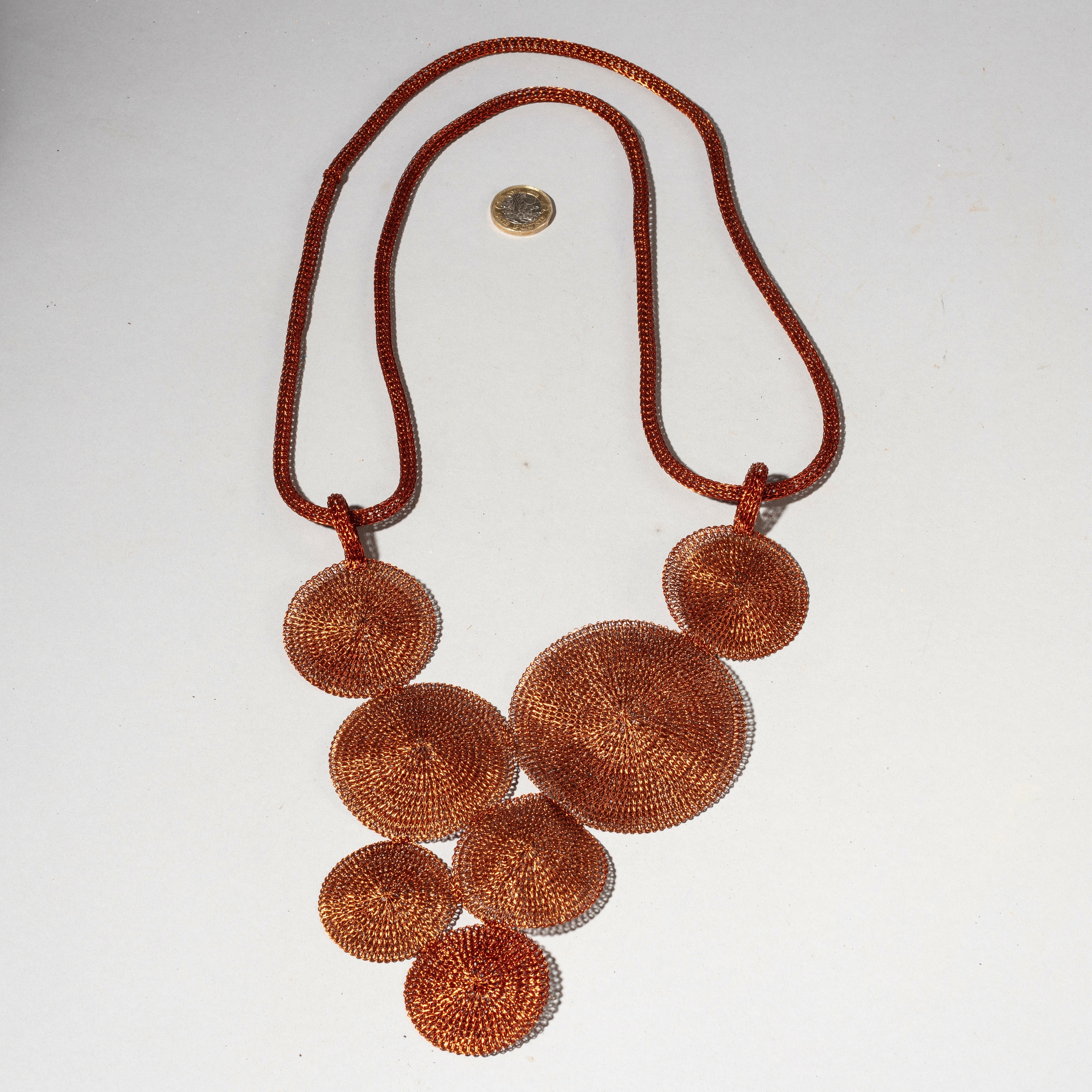 A STUNNING WIRE NECKLACE, SUMBA, INDONESIA ( No 4623 )