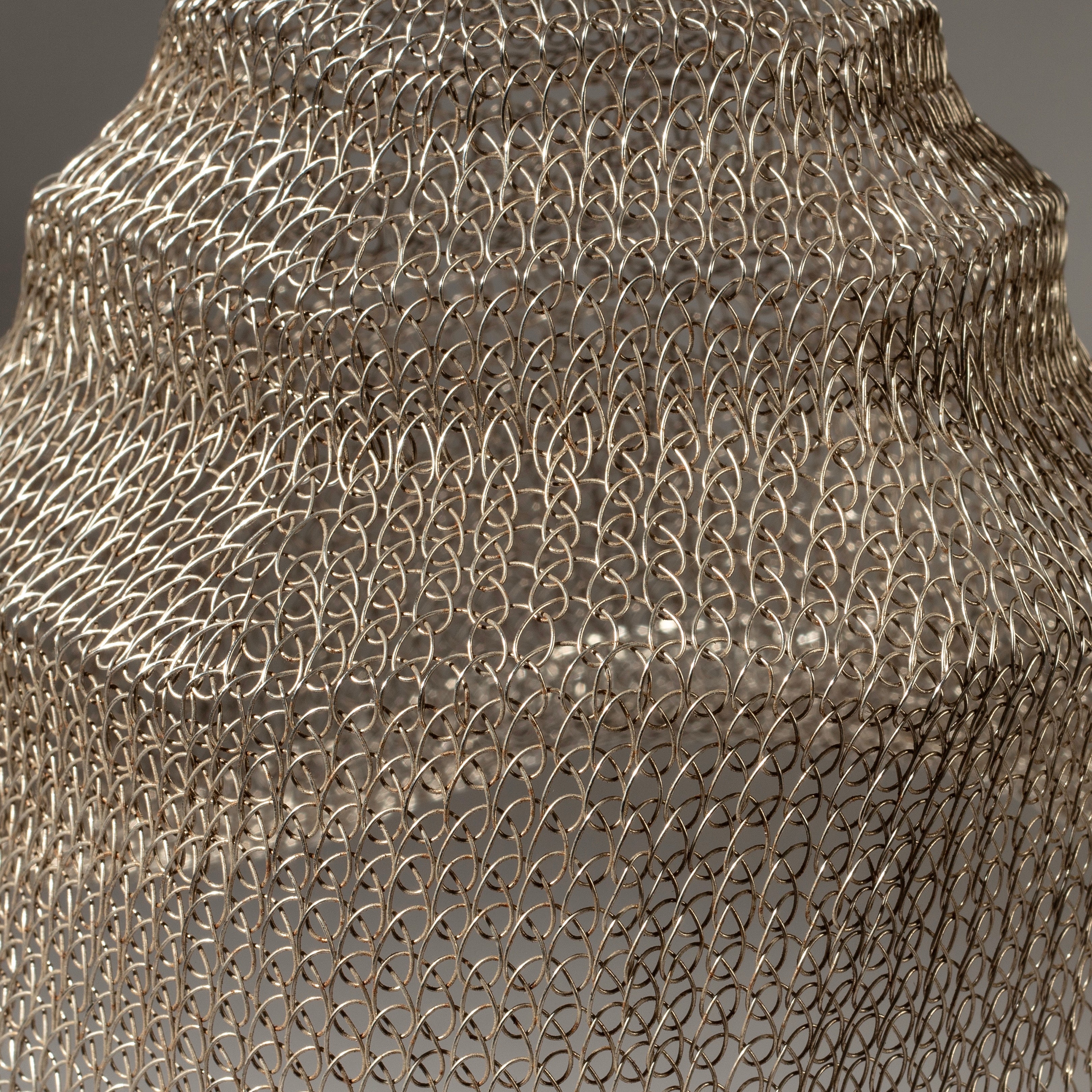 A DECORATIVE WIRE WEAVE HAT, SUMBA, INDONESIA ( No 4622 )