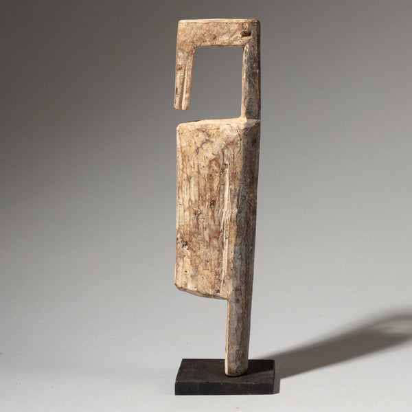 A HANDSOME HORNBILL FROM ADAN TRIBE OF GHANA W.AFRICA( No 4631 )