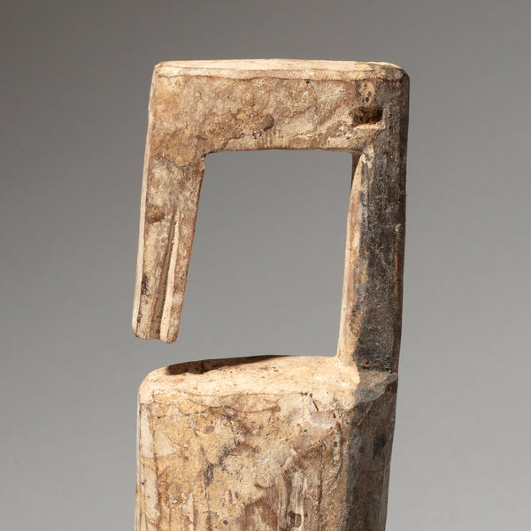 A HANDSOME HORNBILL FROM ADAN TRIBE OF GHANA W.AFRICA( No 4631 )