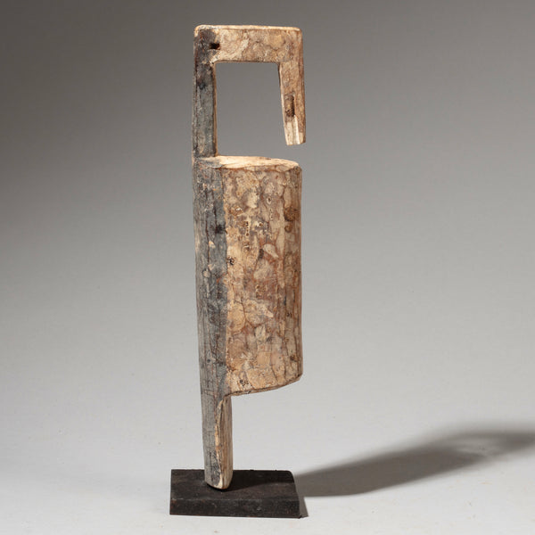 A HANDSOME HORNBILL FROM ADAN TRIBE OF GHANA W.AFRICA( No 4631 )