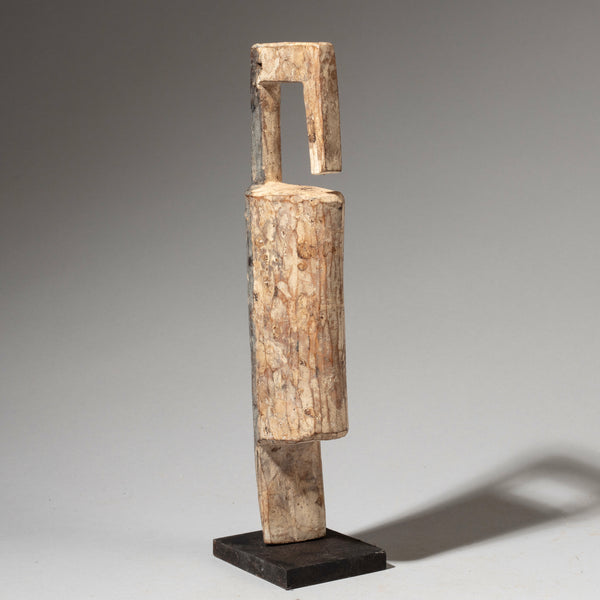 A HANDSOME HORNBILL FROM ADAN TRIBE OF GHANA W.AFRICA( No 4631 )