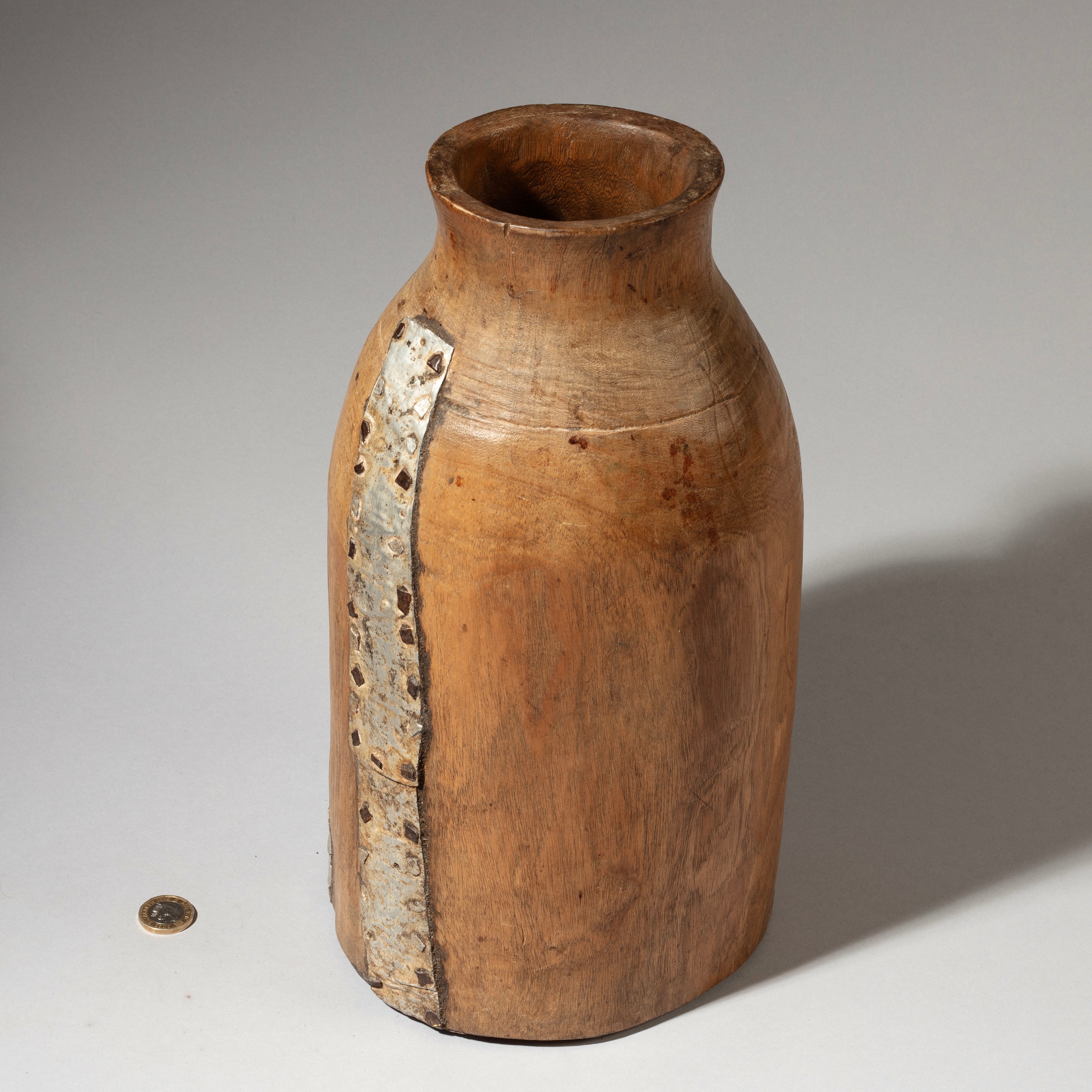 A MEDIUM /LARGE HONEY POT WITH UNIQUE METAL REPAIRS( No 4609 )