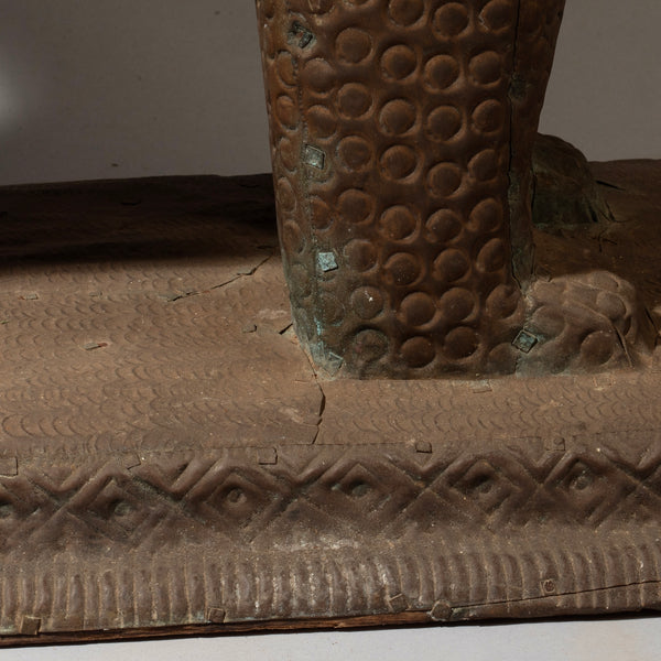 A GIANT EMBOSSED BRONZE COVERED LEOPARD STOOL, FON TRIBE OF BENIN, W.AFRICA( No 4642 )