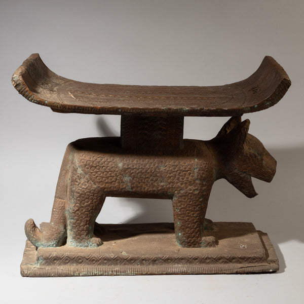 A GIANT EMBOSSED BRONZE COVERED LEOPARD STOOL, FON TRIBE OF BENIN, W.AFRICA( No 4642 )