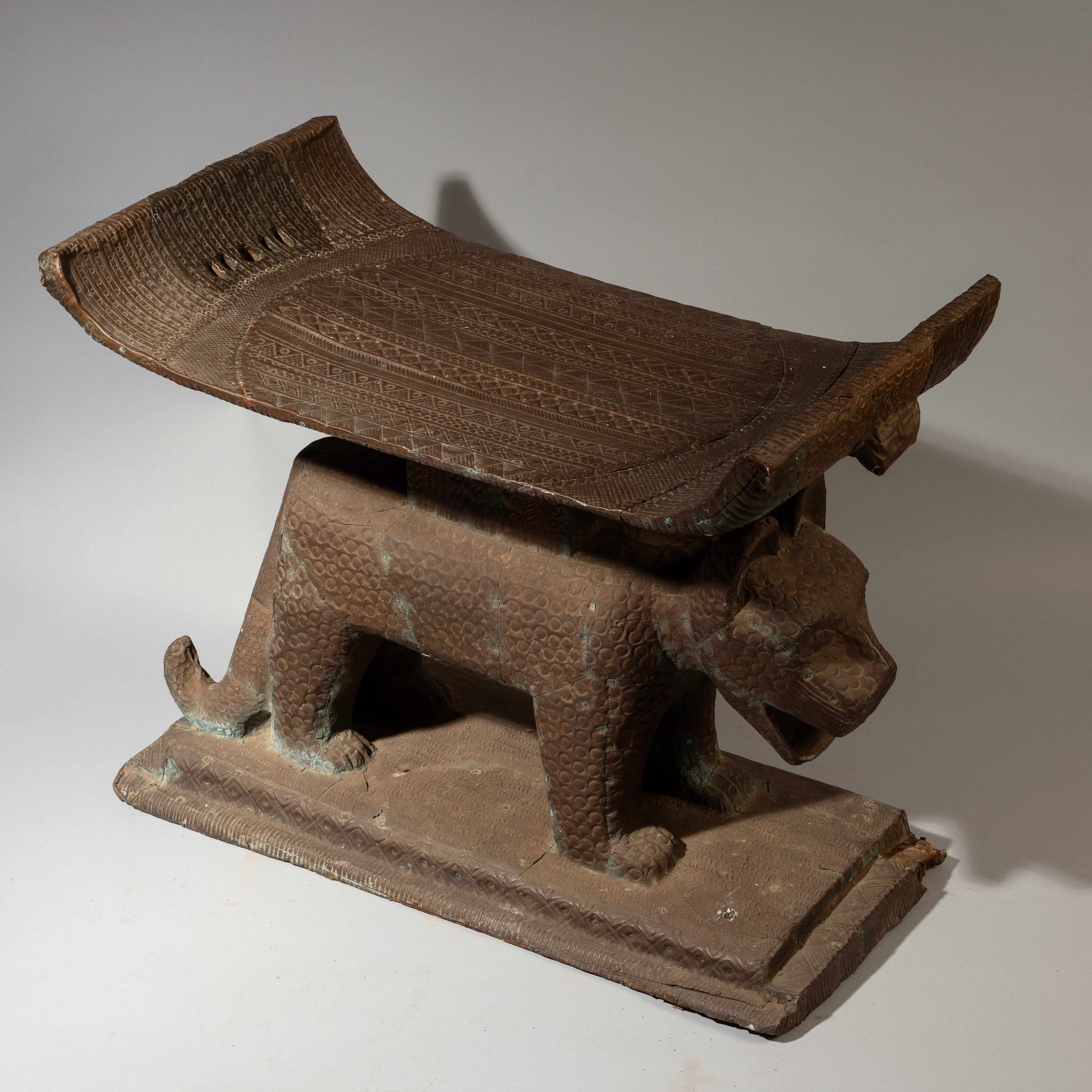A GIANT EMBOSSED BRONZE COVERED LEOPARD STOOL, FON TRIBE OF BENIN, W.AFRICA( No 4642 )