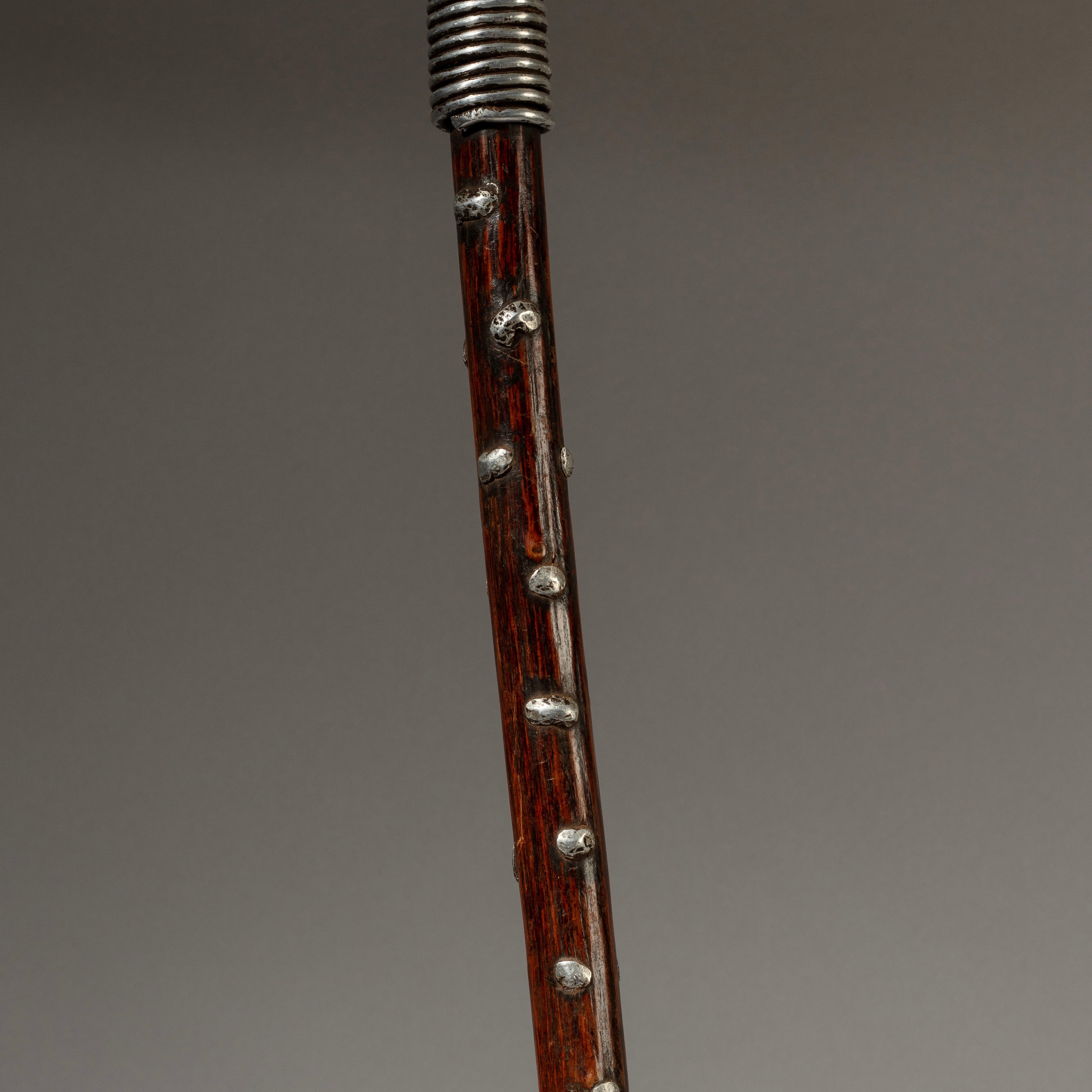 A GLORIOUSLY PATINATED ELDERS STAFF FROM TANZANIA EAST.AFRICA ( No 4630 )