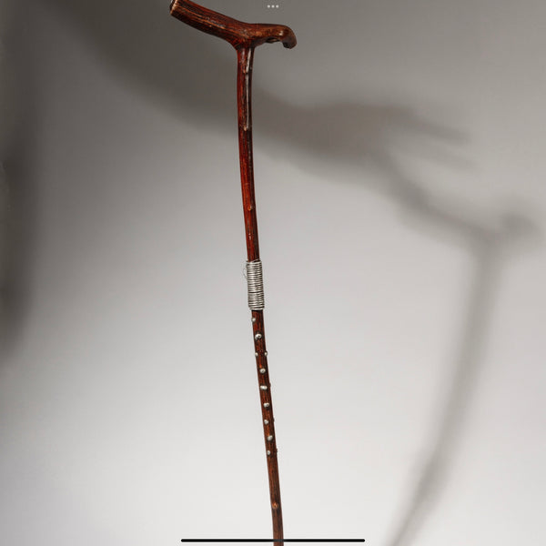 A GLORIOUSLY PATINATED ELDERS STAFF FROM TANZANIA EAST.AFRICA ( No 4630 )