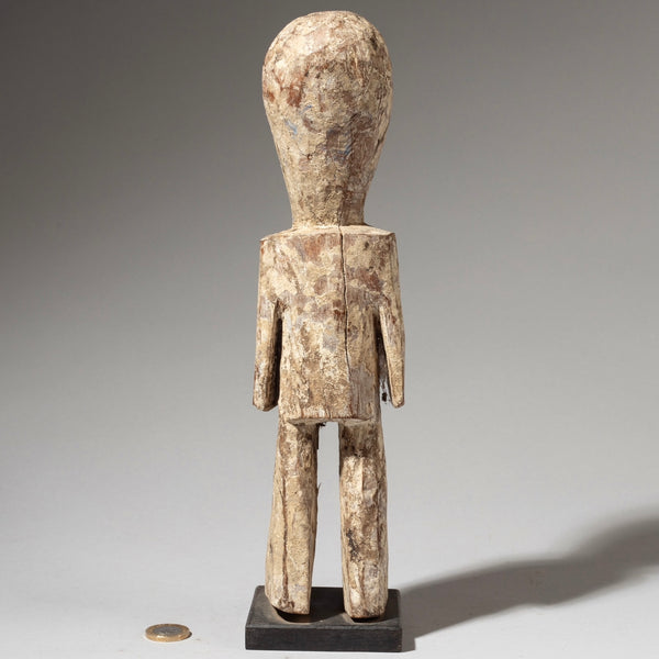 A CHUNKY  GEOMETRIC ADAN ANCESTOR FIGURE FROM GHANA ( No 4592 )