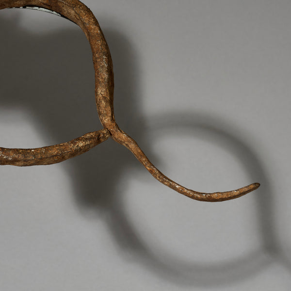 AN ASYMMETRIC IRON BRACELET CURRENCY MUMUYE TRIBE NIGERIA, WEST AFRICA ( No 4686)