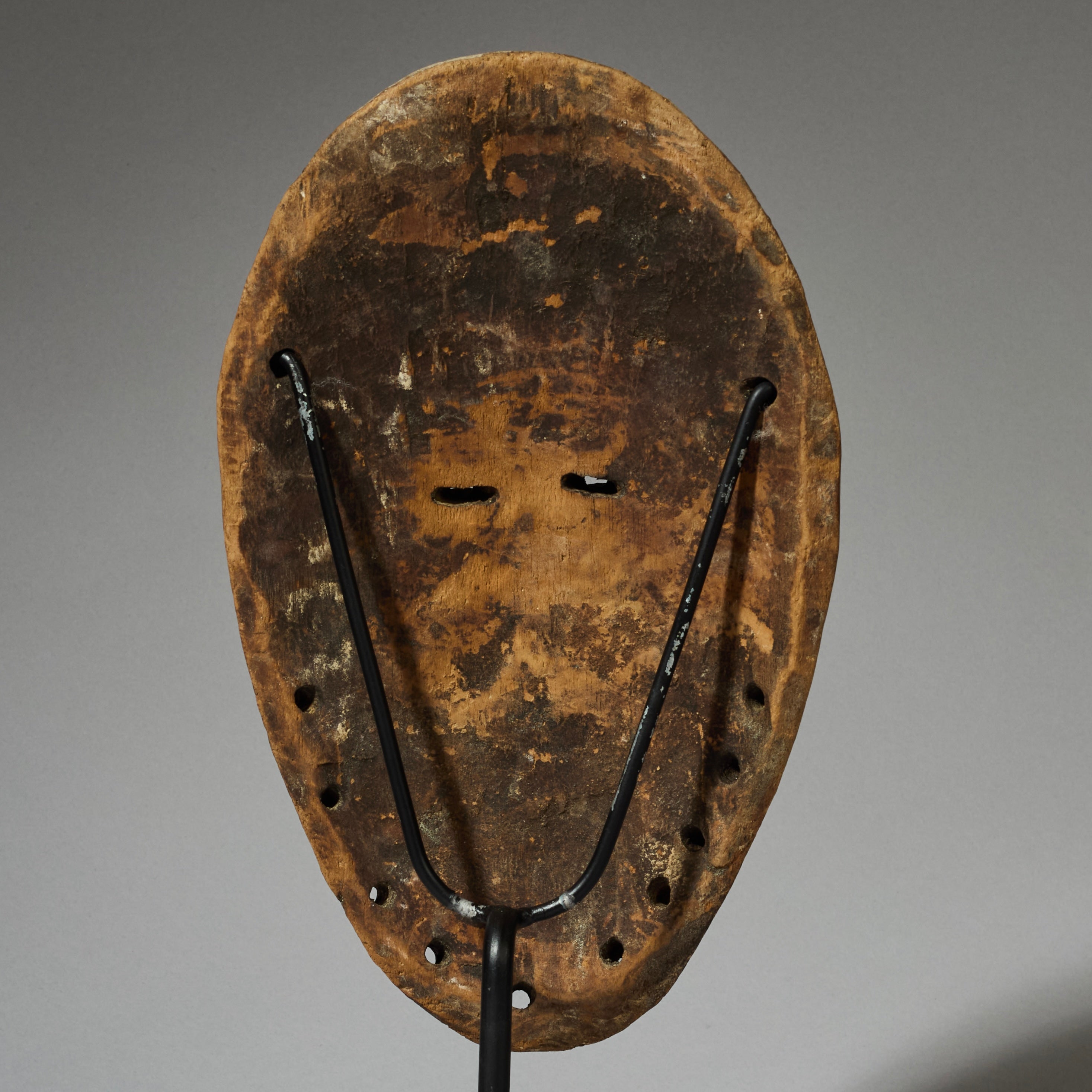 A NICELY PATINATED LEGA TRIBE MASK FROM CONGO [ No 4689 )