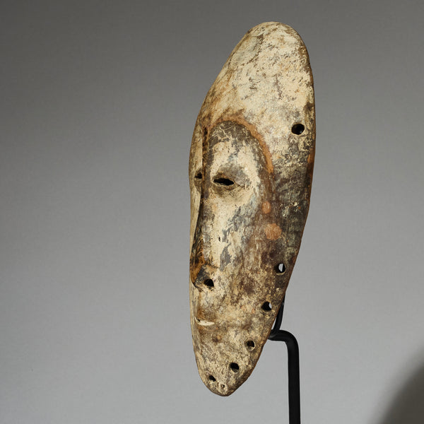 A NICELY PATINATED LEGA TRIBE MASK FROM CONGO [ No 4689 )