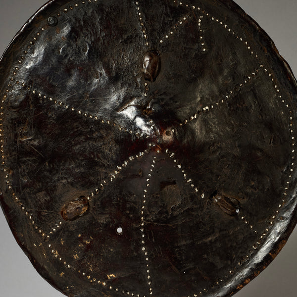 A WELL PATINATED & INLAID ETHIOPIAN WOODEN SHIELD FROM DORSE TRIBE ( No 4734 )