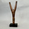 A WELL PATINATED BAULE TRIBE CATAPULT , IVORY COAST (  No 4714 )