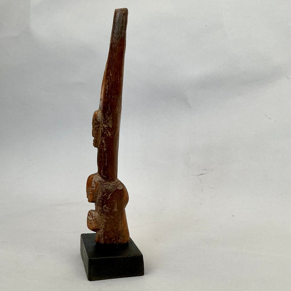 A WELL PATINATED BAULE TRIBE CATAPULT , IVORY COAST (  No 4714 )