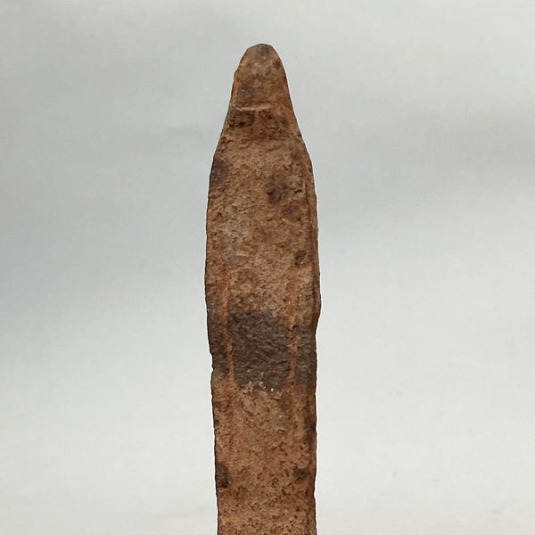 A SIMPLE FORM IRON FIGURE , FROM LOBI TRIBE BURKINA FASO ( No 4716 )
