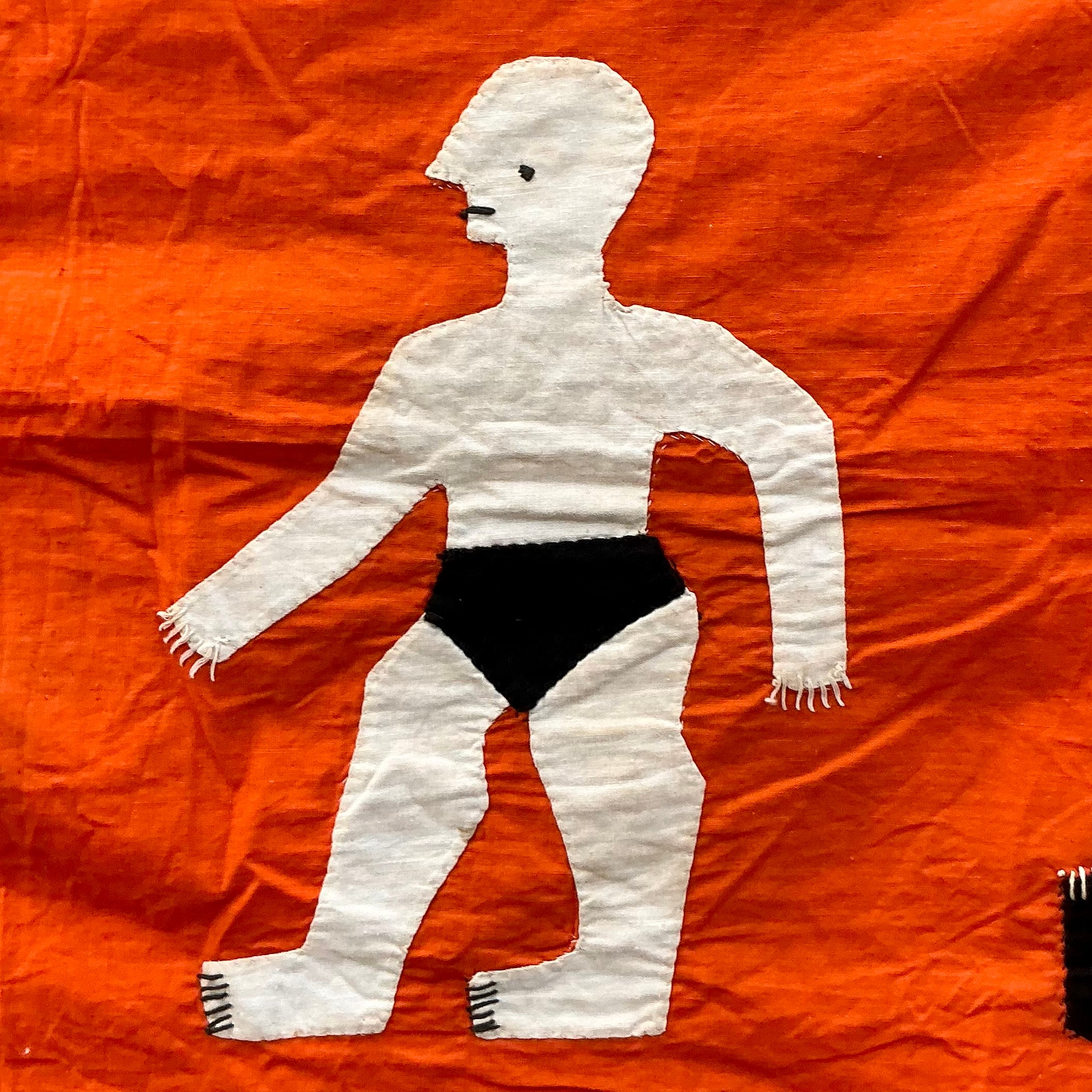 AN IMPACTFUL  ASAFO FLAG FROM THE FANTE TRIBE OF GHANA W.AFRICA (No 4723 )