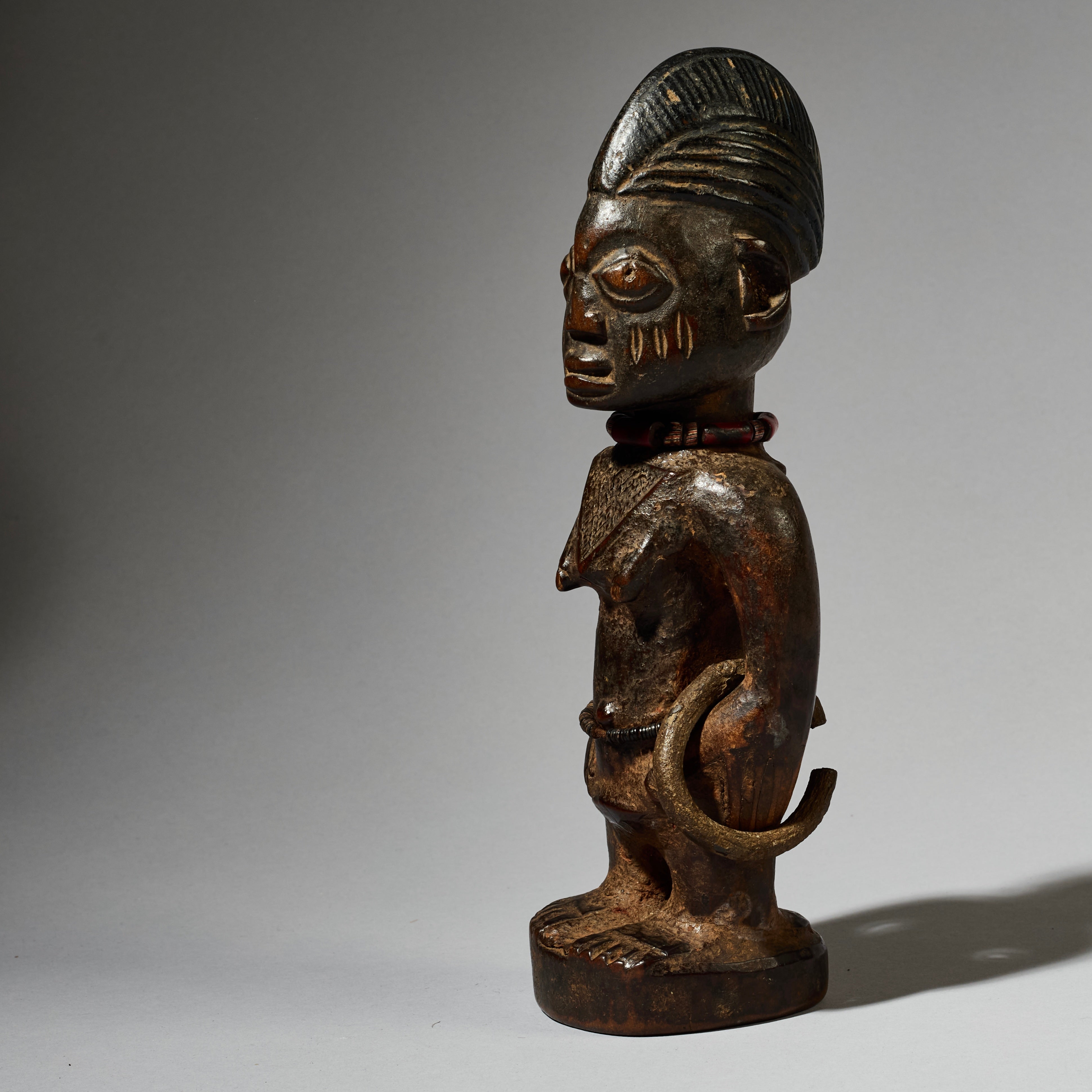 A LOVELY OLD  IBEJI, EX UK COLL. YORUBA TRIBE OF NIGERIA ( No 4899)