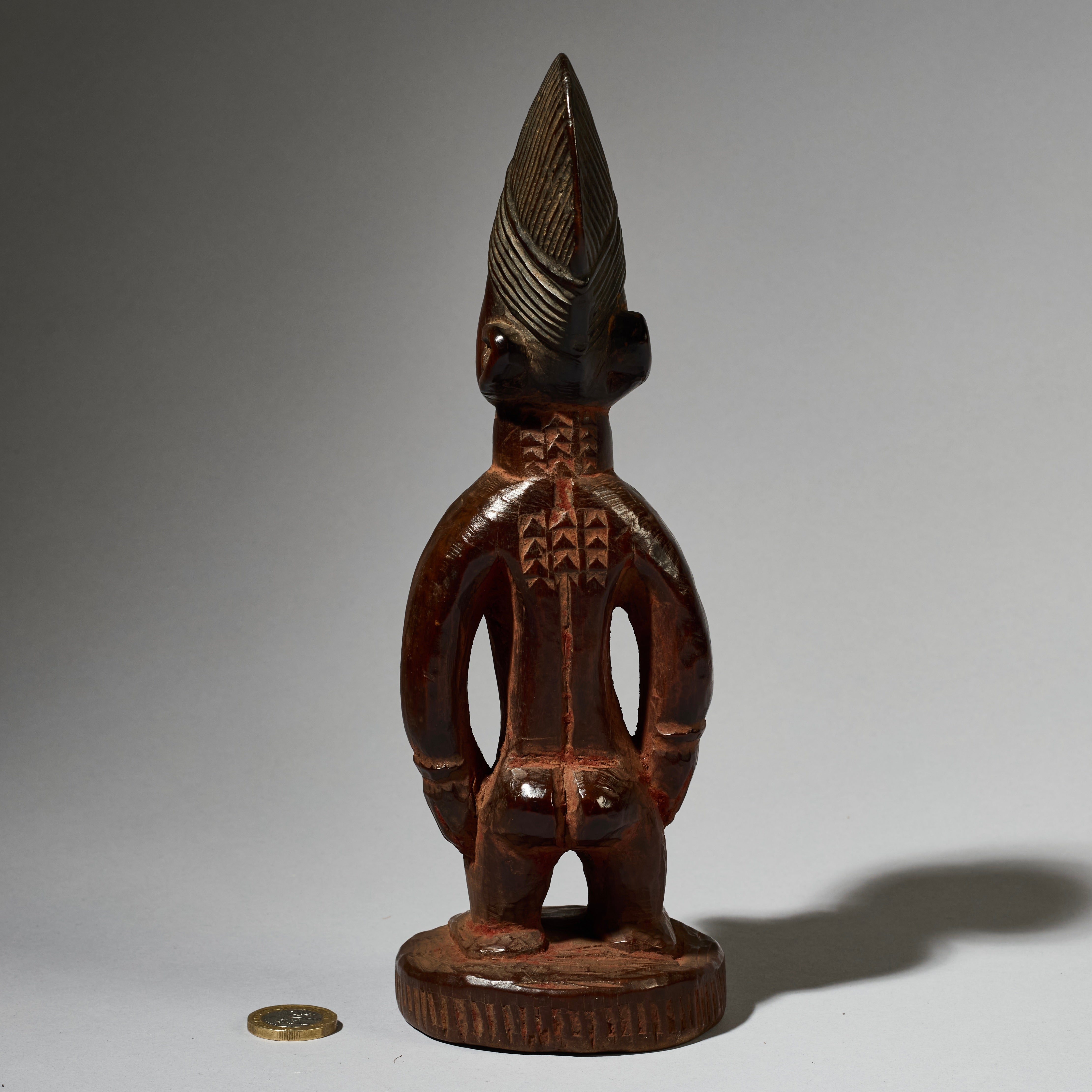 A FINE WELL PATINATED OLD  IBEJI, EX UK COLL. YORUBA TRIBE OF NIGERIA ( No 4900)